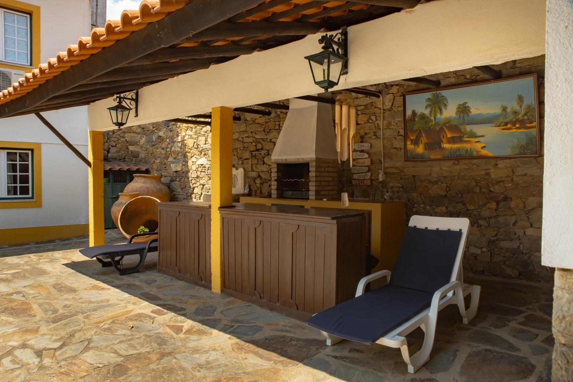 A Sobreirinha Jacuzzi E Pet Friendly Villa Sobreira Formosa Exterior photo