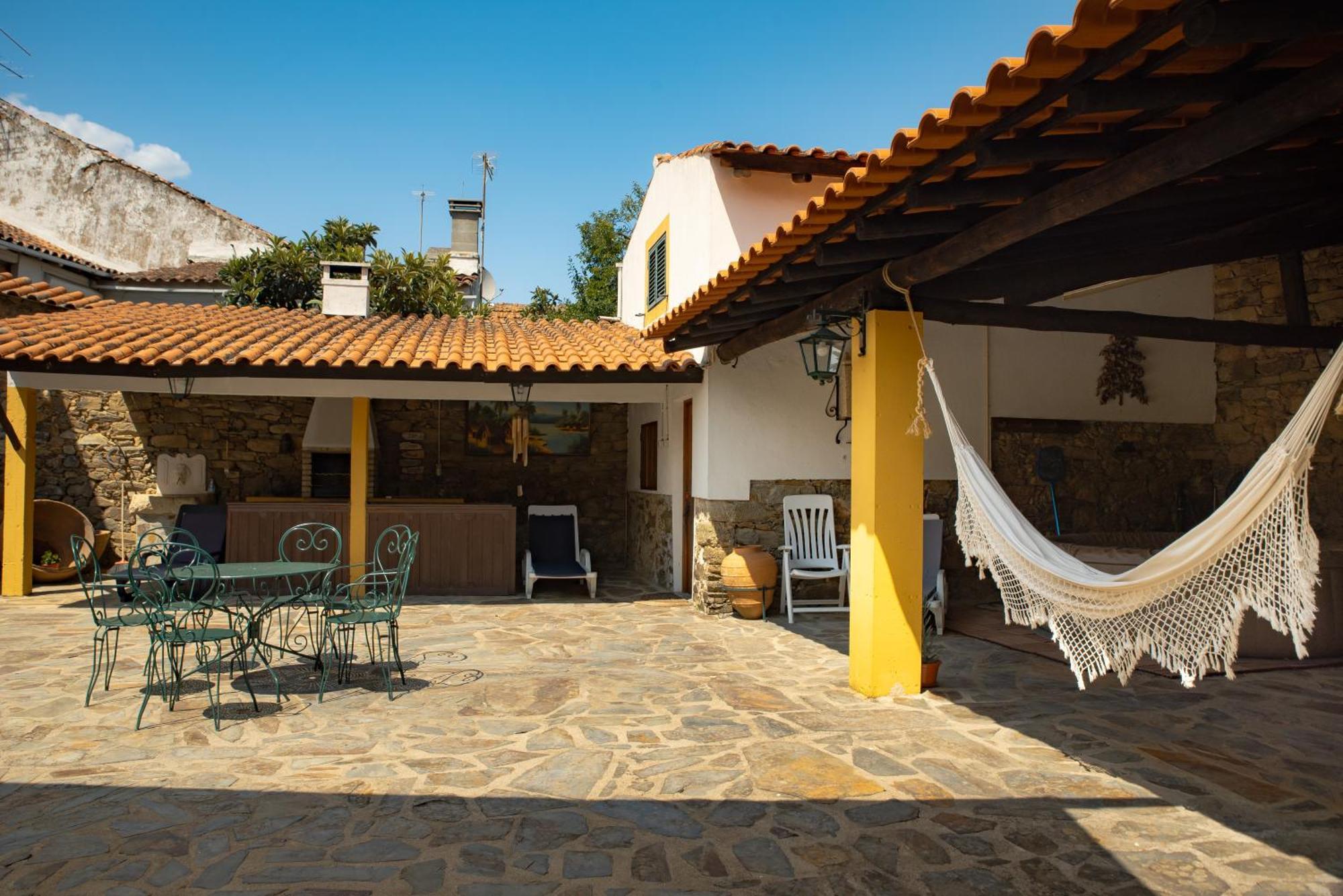 A Sobreirinha Jacuzzi E Pet Friendly Villa Sobreira Formosa Exterior photo